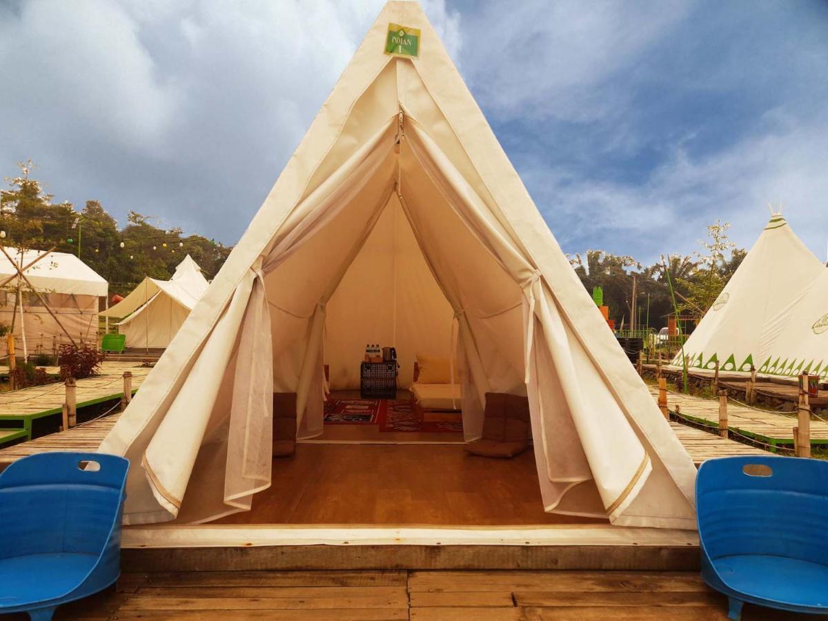 Ciawitali Glamping Hotel Cibitung Dua Buitenkant foto