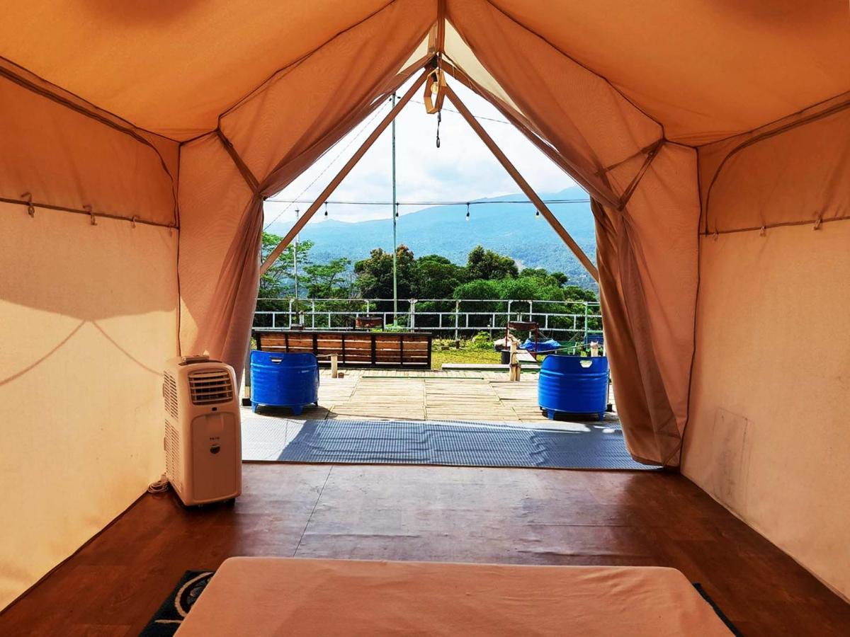 Ciawitali Glamping Hotel Cibitung Dua Buitenkant foto