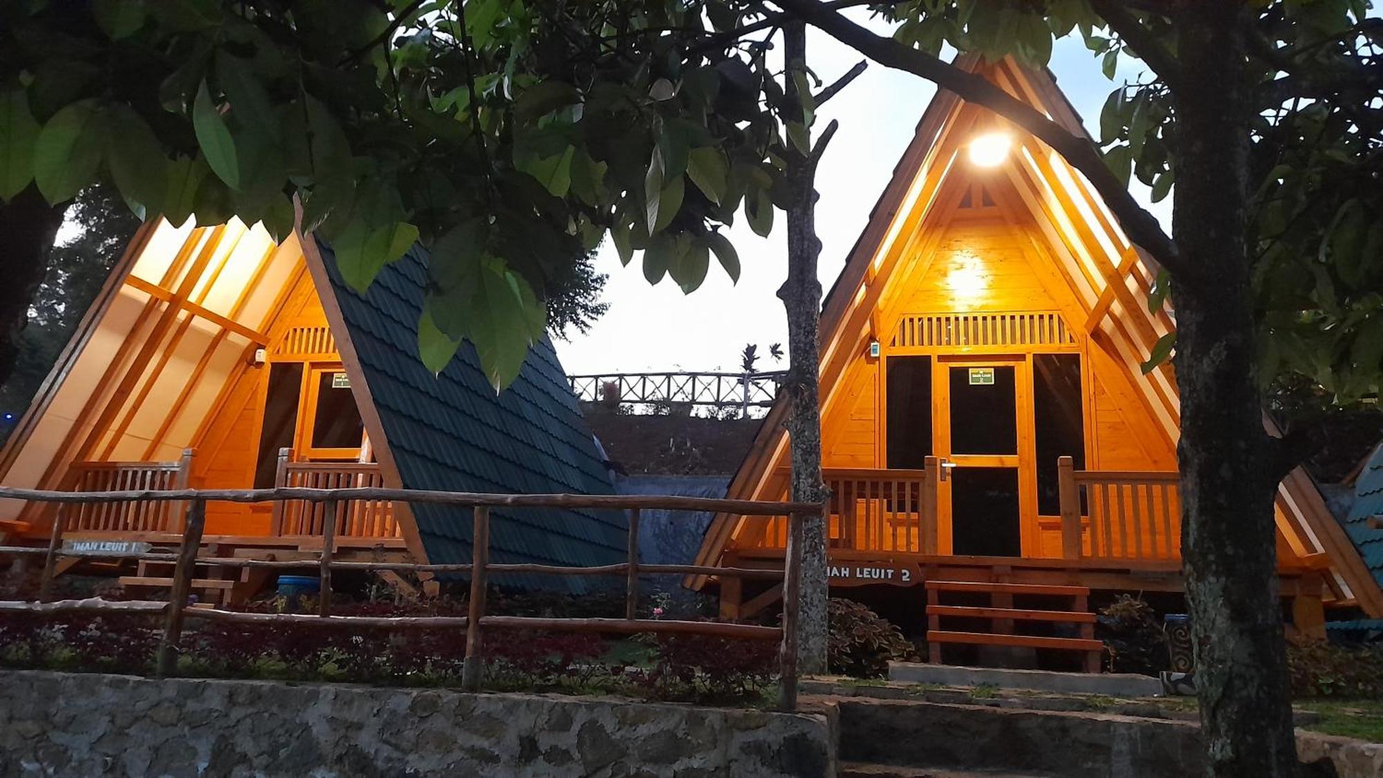 Ciawitali Glamping Hotel Cibitung Dua Buitenkant foto