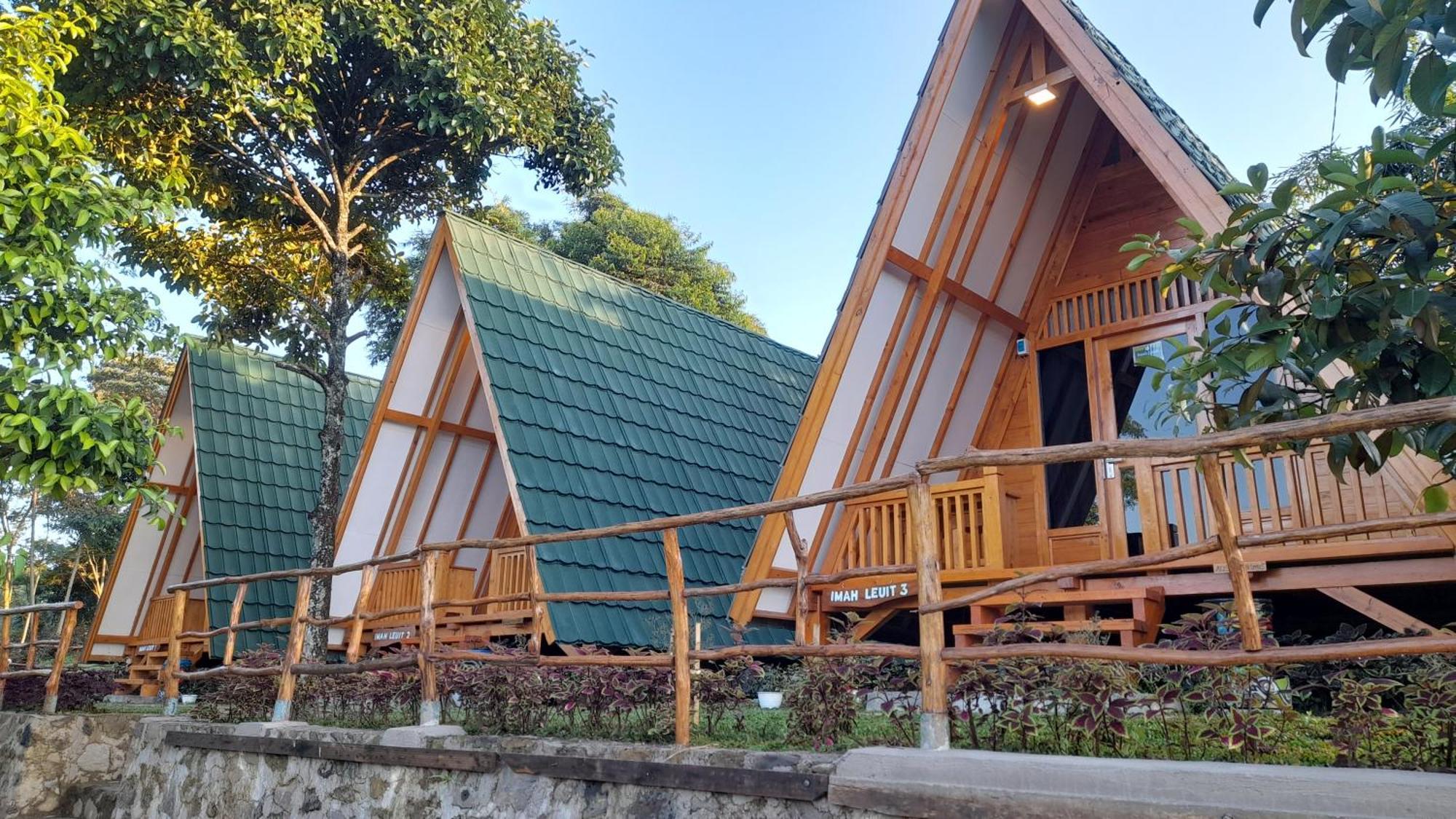 Ciawitali Glamping Hotel Cibitung Dua Buitenkant foto